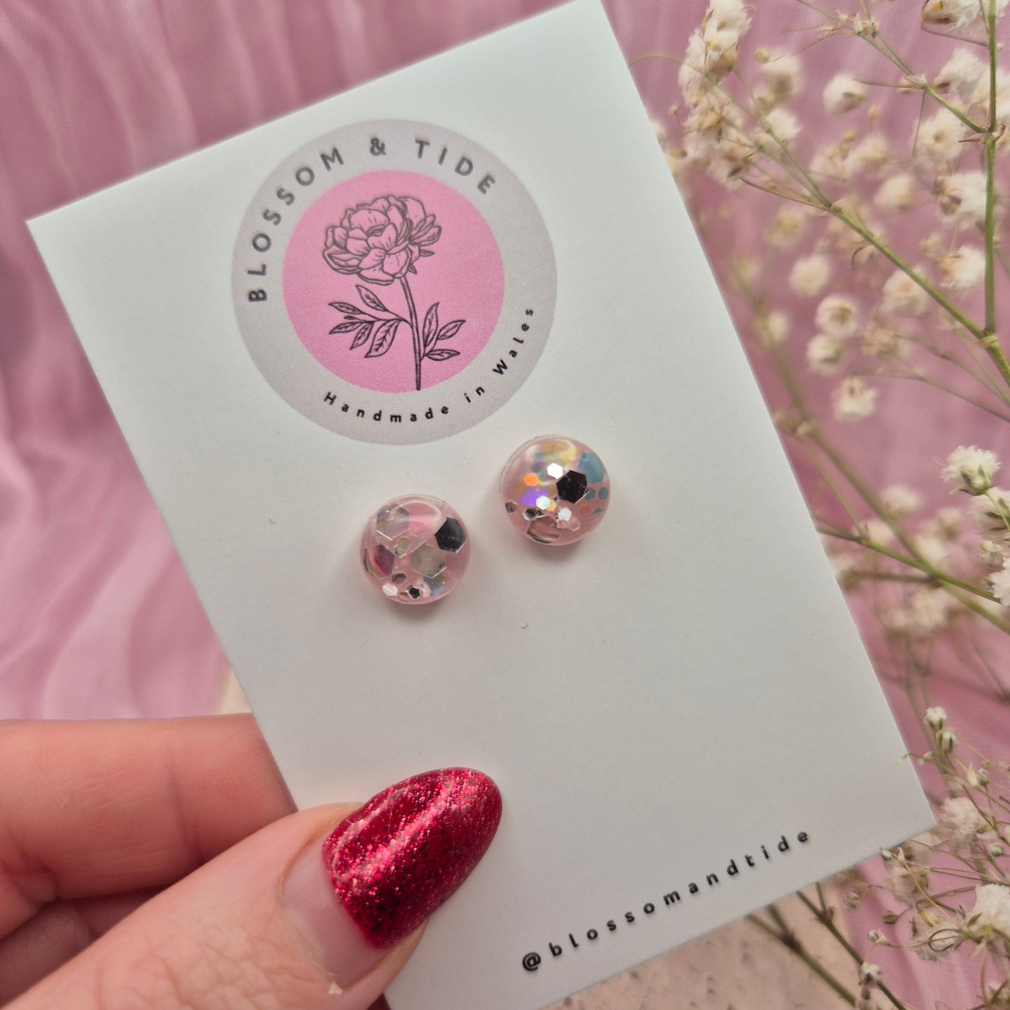 Subtle and elegant pale pink earrings with a touch of sparkle, perfect for everyday wear or gifting